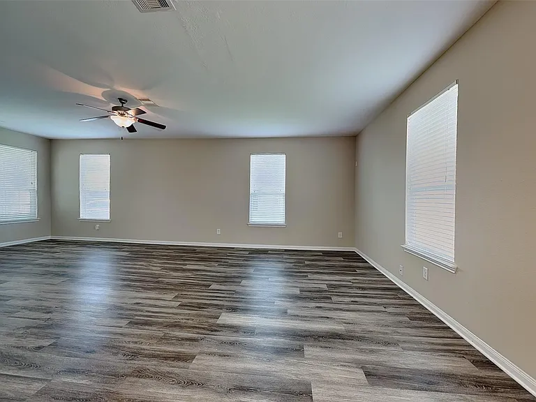 19554 Plantation Cove Ln — Photo 4