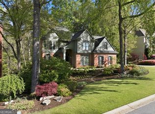 1700 Chattahoochee Run Dr, Suwanee, GA