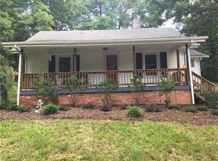 512 Walker St, Columbus, NC 28722