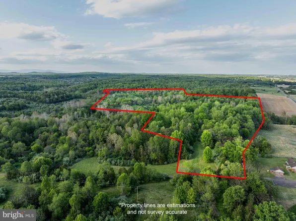 1 Louise Ln, Rapidan, VA 22733