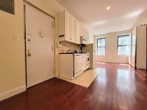 256 East 10th Street image 1 of 8