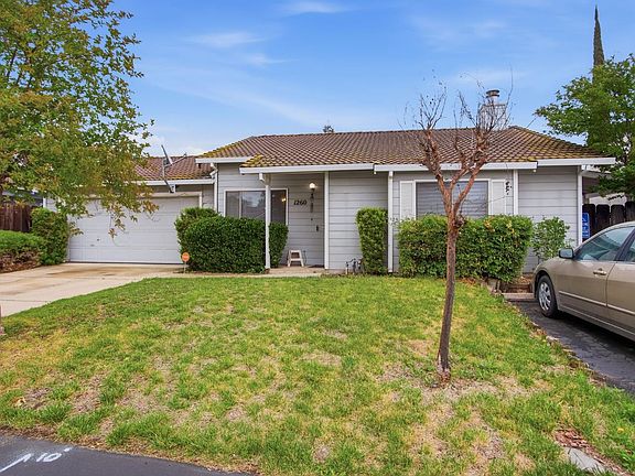3rd image of 1260 Windsor Ct