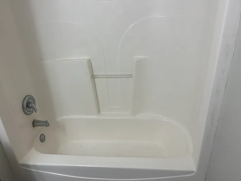 101-103 Bannon Dr #103H — Photo 5