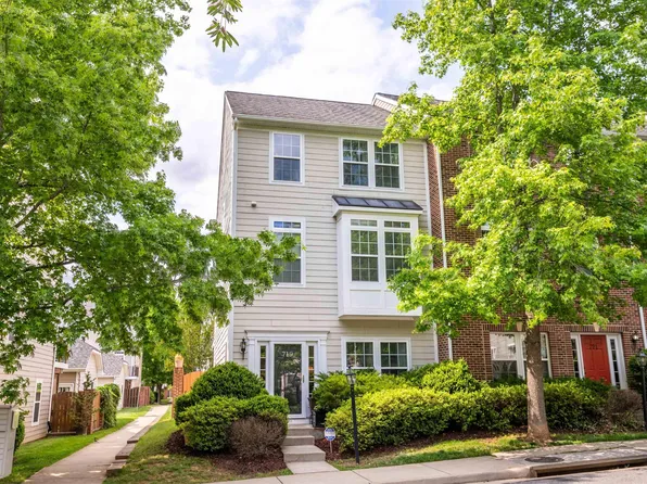 719 Rainier Rd, Charlottesville, VA 22903