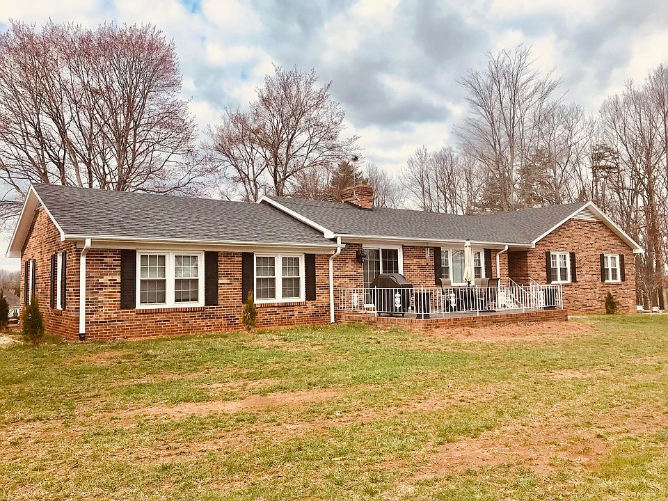 1st image of 504 Belle Isle Dr