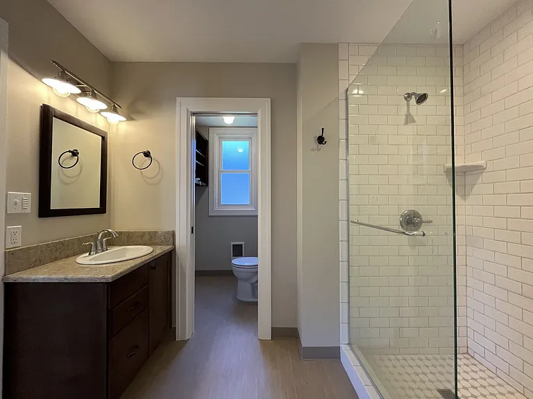 2850 NE Davis St — Photo 27
