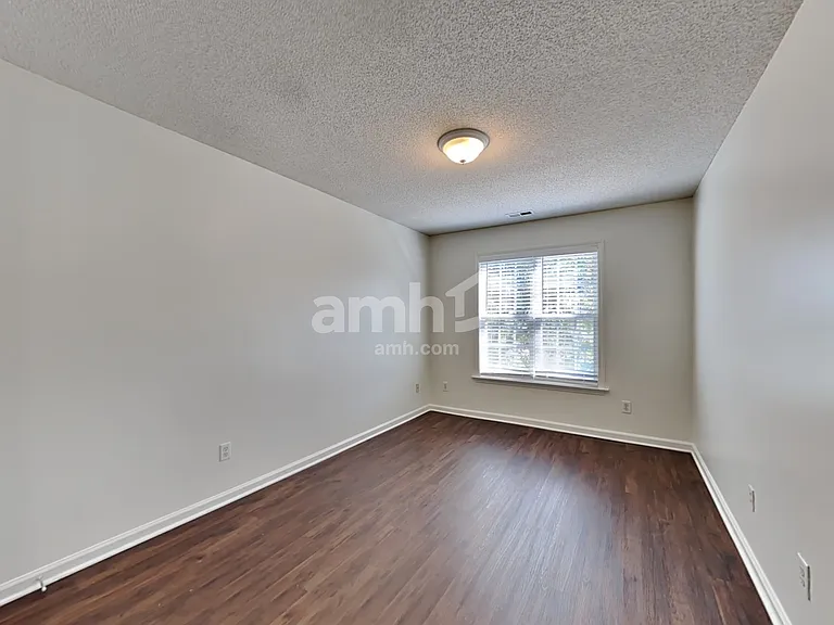 5464 Grand Traverse Dr — Photo 15