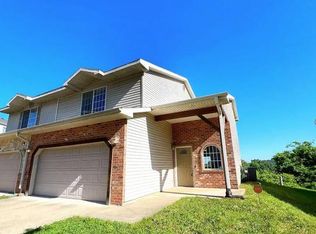 142 Hickory Ridge Dr, Saint Robert, MO 65584