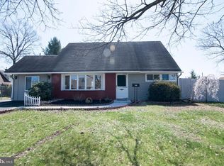 164 Junewood Dr, Levittown, PA 19055