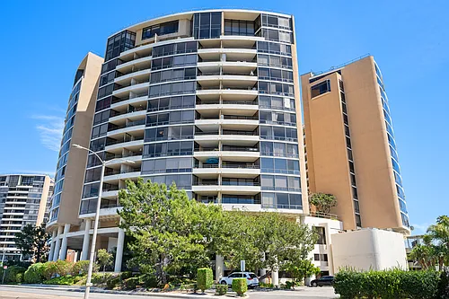 4265 Marina City Dr Photo 1