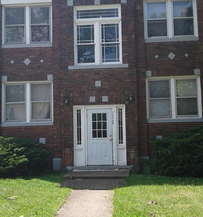 2 bedrooms 4 suite