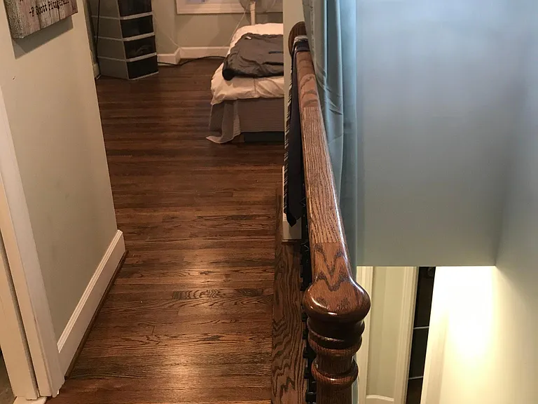 565 Allen St — Photo 17