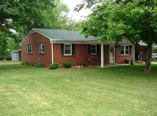 1107 Asbury Cir E, Elizabethtown, KY 42701