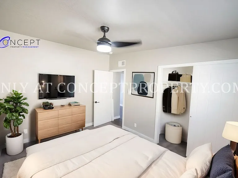 Stonewall — Photo 129