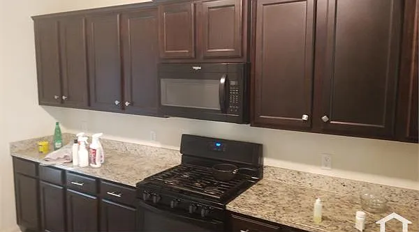 4515 Mares Tail Dr — Photo 4