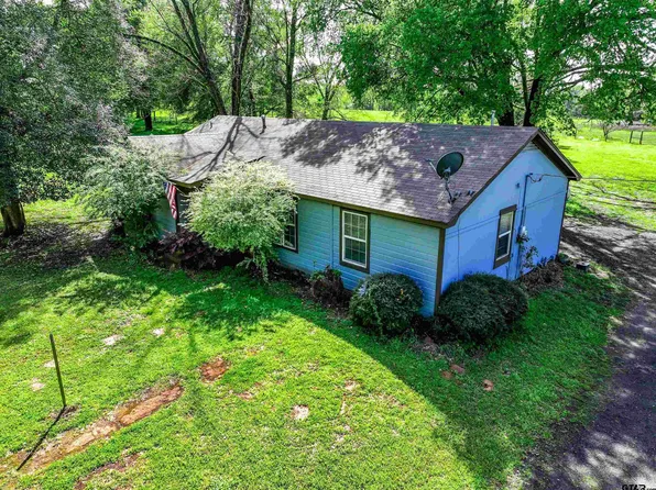 5069 Fm 69, Como, TX 75431