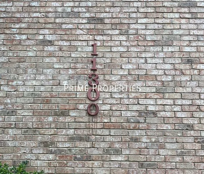 11300 Nicole Cv #B — Photo 2