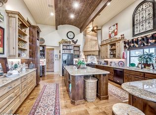 258 Grosbeak Dr, Spring Branch, TX 78070