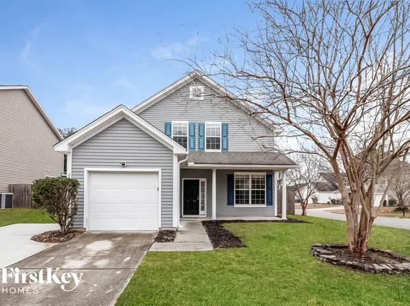 2418 Stadium Dr, Charleston, SC 29406