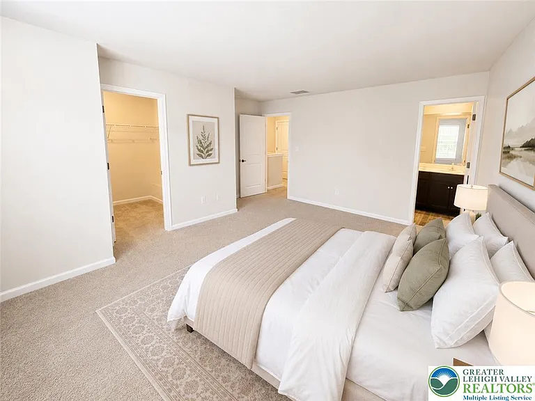 1143 Lova Ln — Photo 5