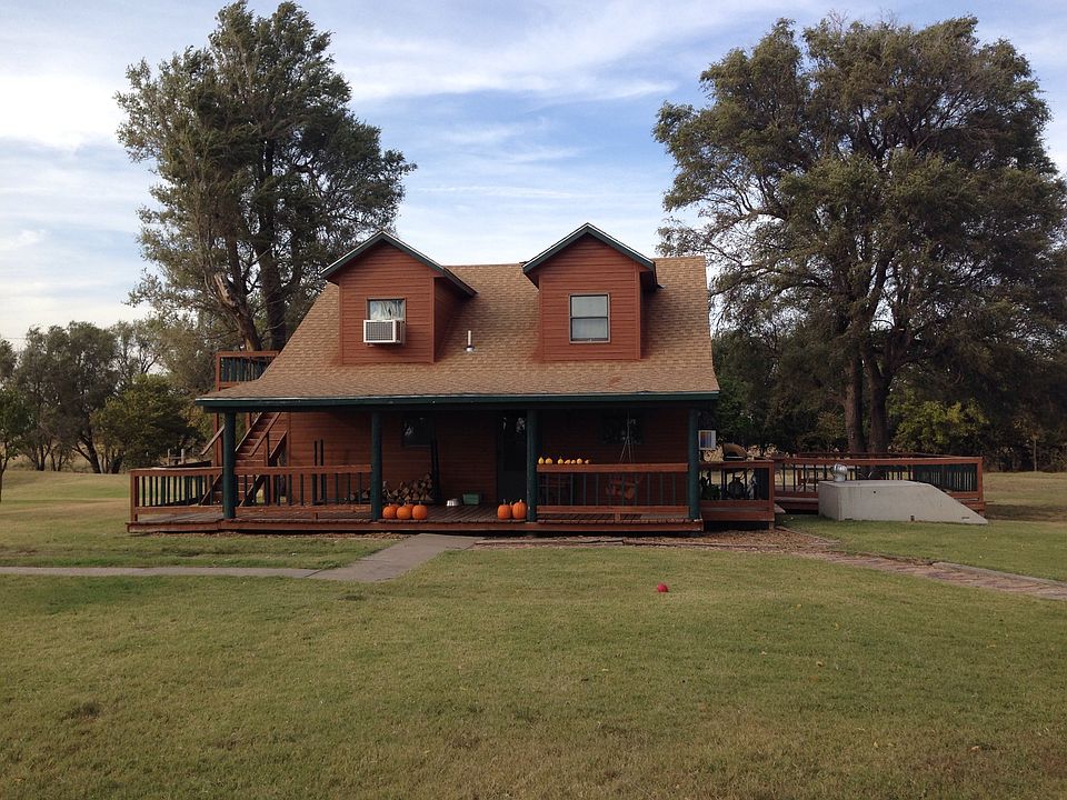 1st image of 220 NW 110th Ave