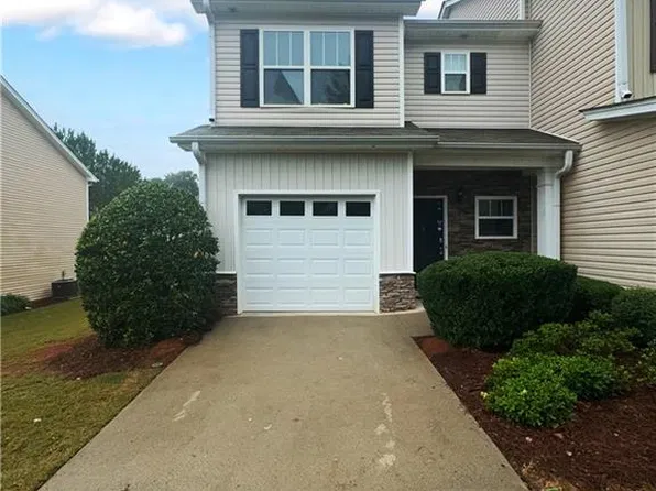 523 Oakside Pl, Acworth, GA 30102