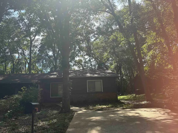1820 Seay Ct, Tallahassee, FL 32303