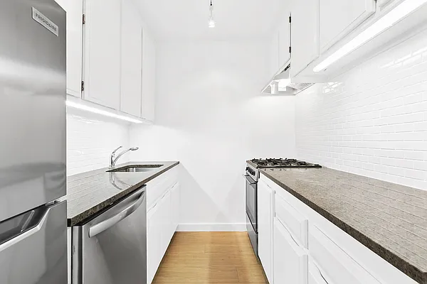 Sold by Compass | media 10