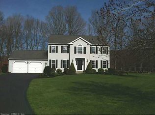 7 Arbor Ln, Northford, CT 06472