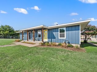 4092 Merida Ave, Fort Worth, TX 76110