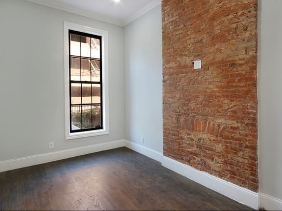 3rd image of 720 Marcy Ave APT 4