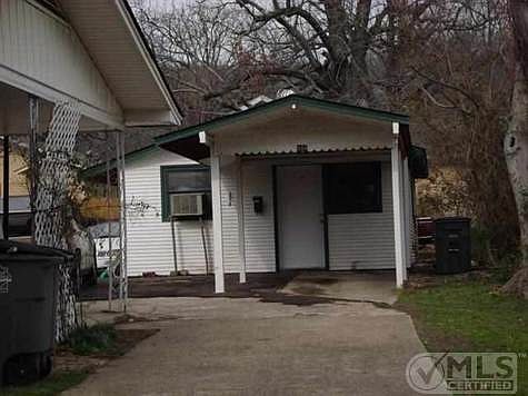 4th image of 806 Garland Ave
