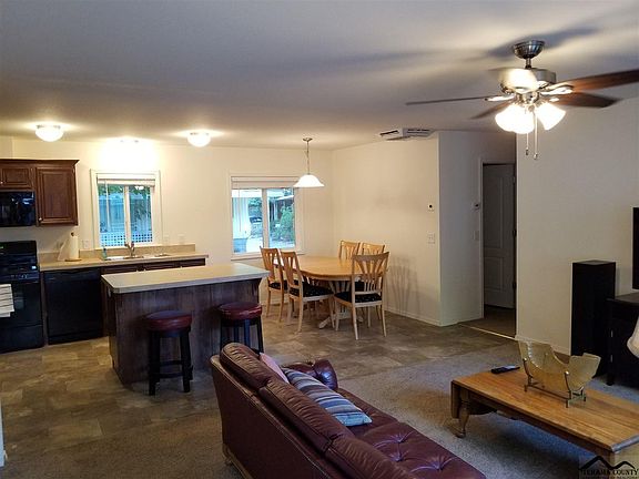 4th image of 11705 Parey Ave Unit 10