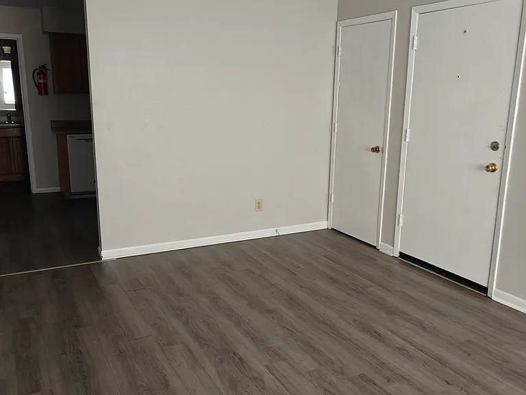 2437 Petsel Pl — Photo 8