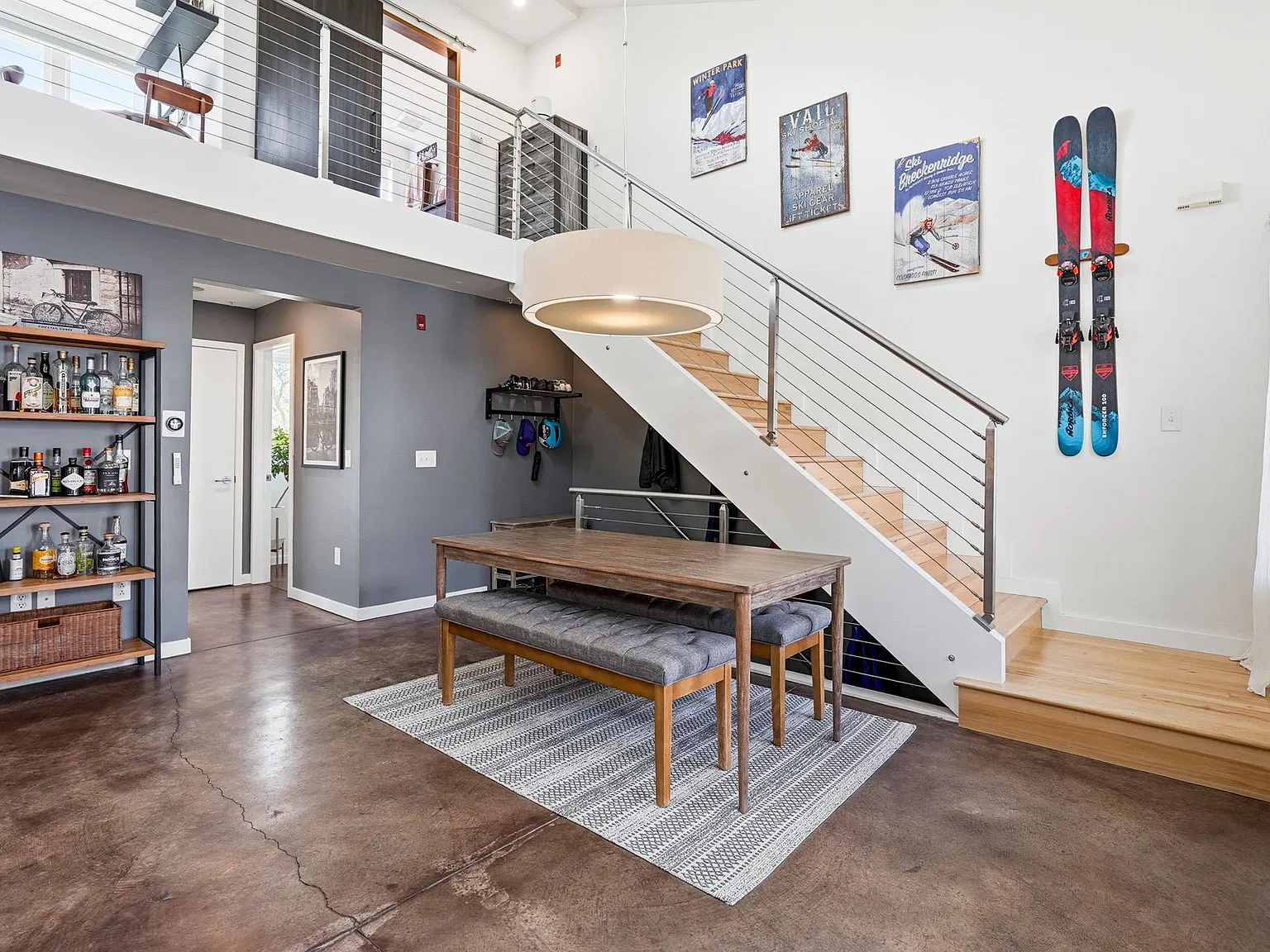 2 bed, 1004 sqft, $2,850 — Photo 1