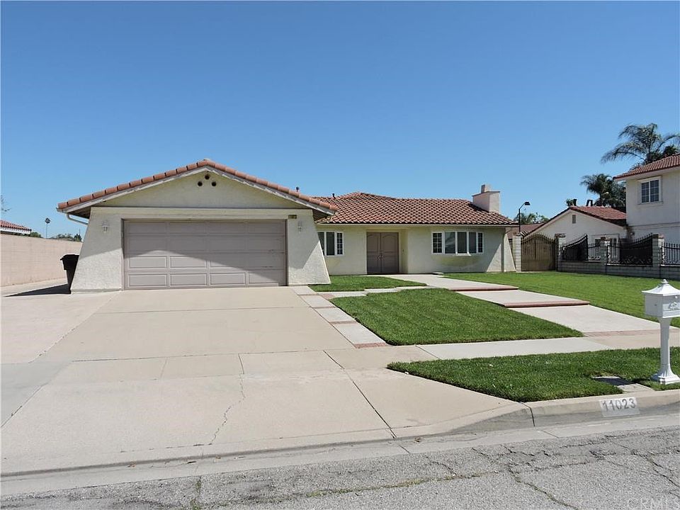 1st image of 11023 Vernon Ave