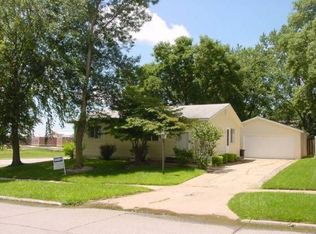 2900 6th St, Marion, IA 52302