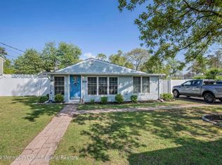 709 Beach Ave, Beachwood, NJ