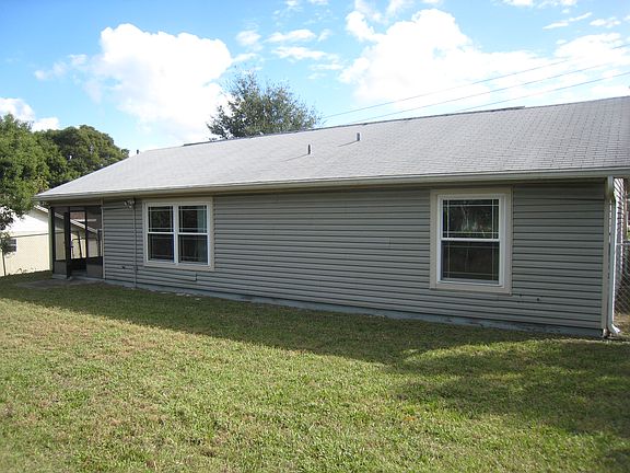 2nd image of 1434 Gainesville Drive