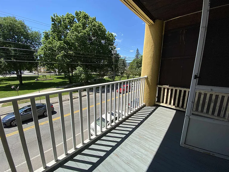 610 Union St #202 — Photo 32