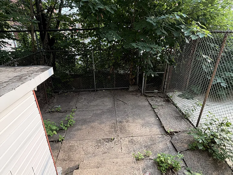3126 Tasker St — Photo 20