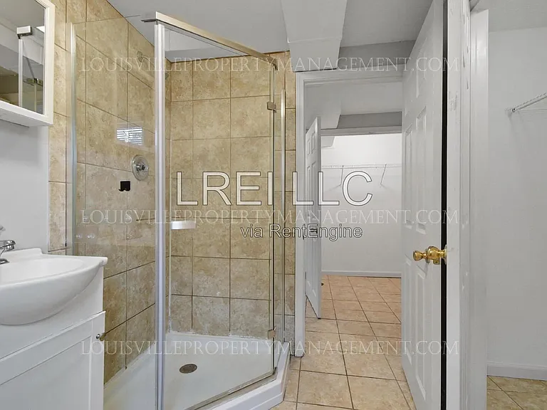 4007 Blossomwood Dr — Photo 18