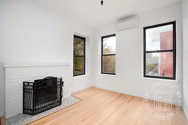 Rented by Nolita Group | media 10