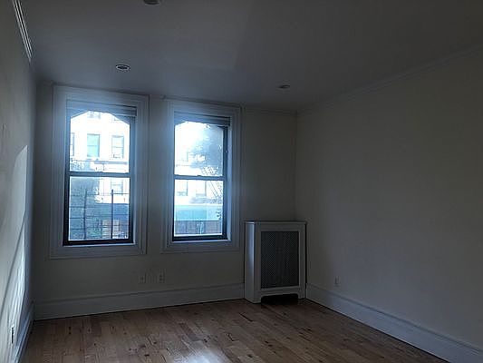 5th image of 506 W 161st St #2A
