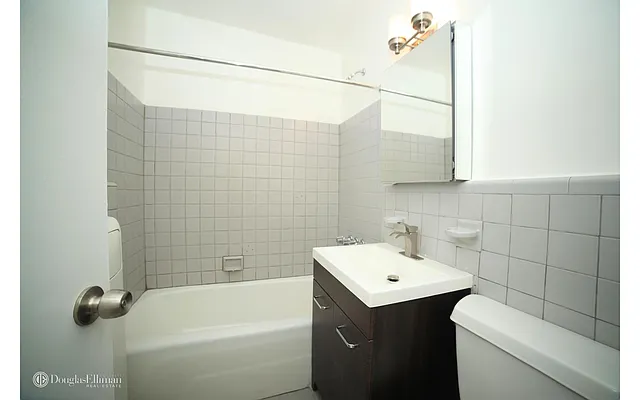 Rented by Douglas Elliman | media 21