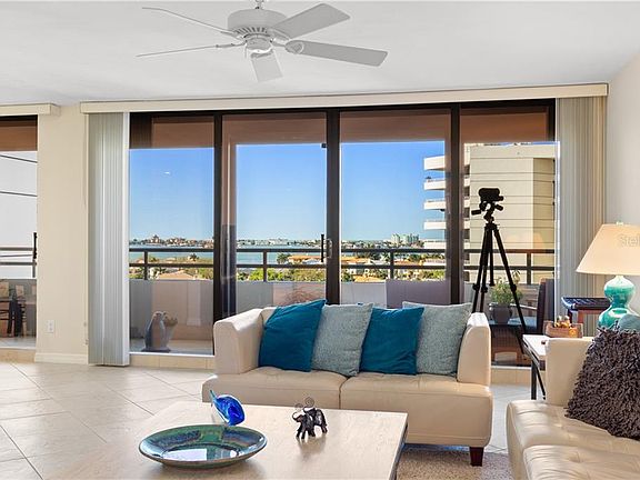 2nd image of 5940 Pelican Bay Plz S APT 1006