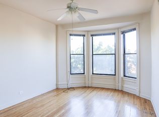 703 W Willow St APT 2B, Chicago, IL 60614