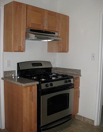 3rd image of 2961 68th Ave