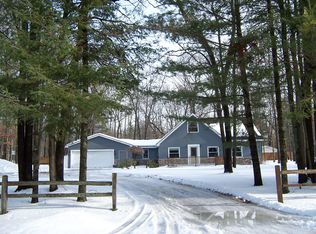1155 Goldenrod Dr, Houghton Lake, MI