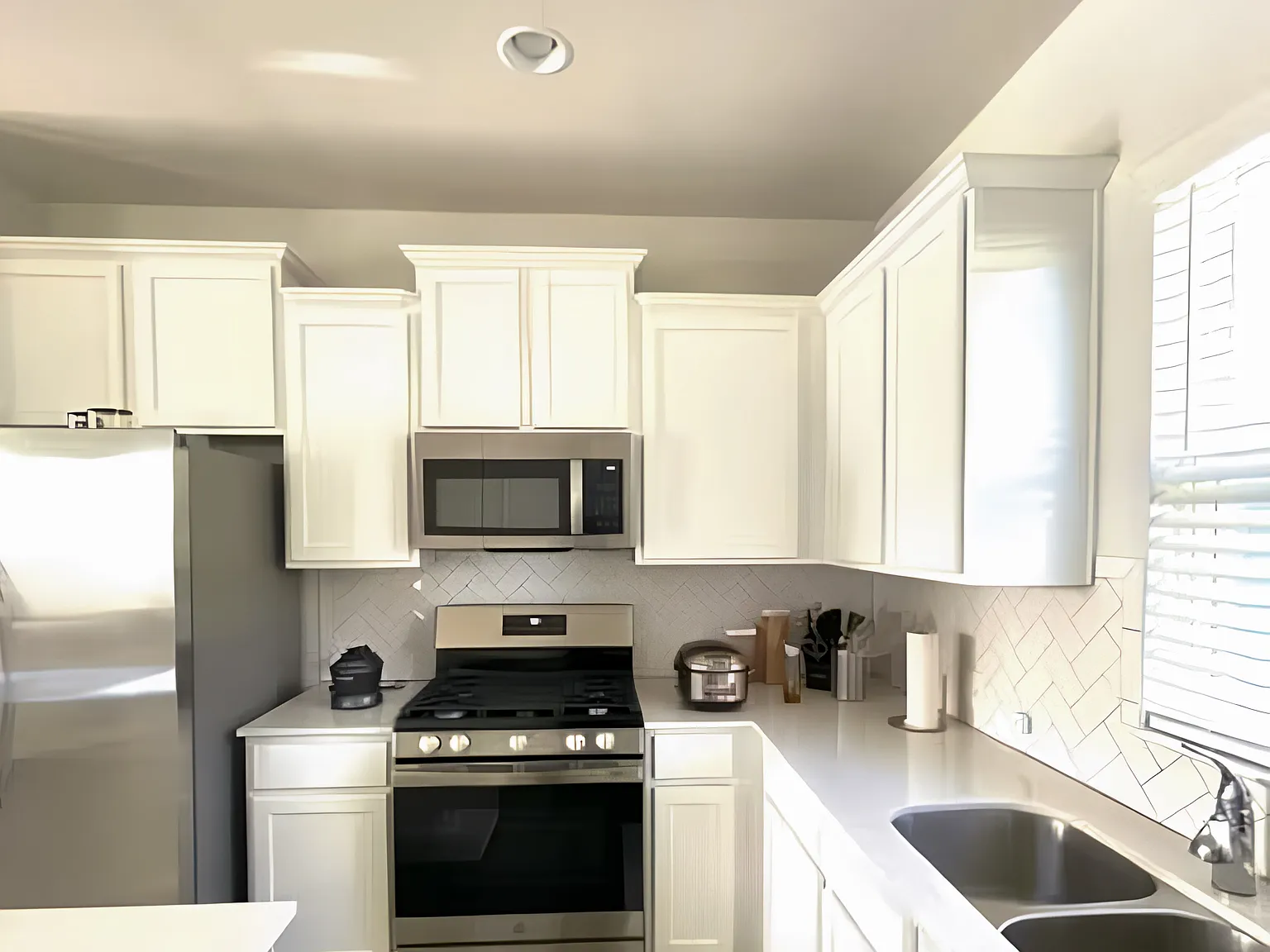 1 bed, 1.0 bath, 1200 sqft, $845 — Photo 4